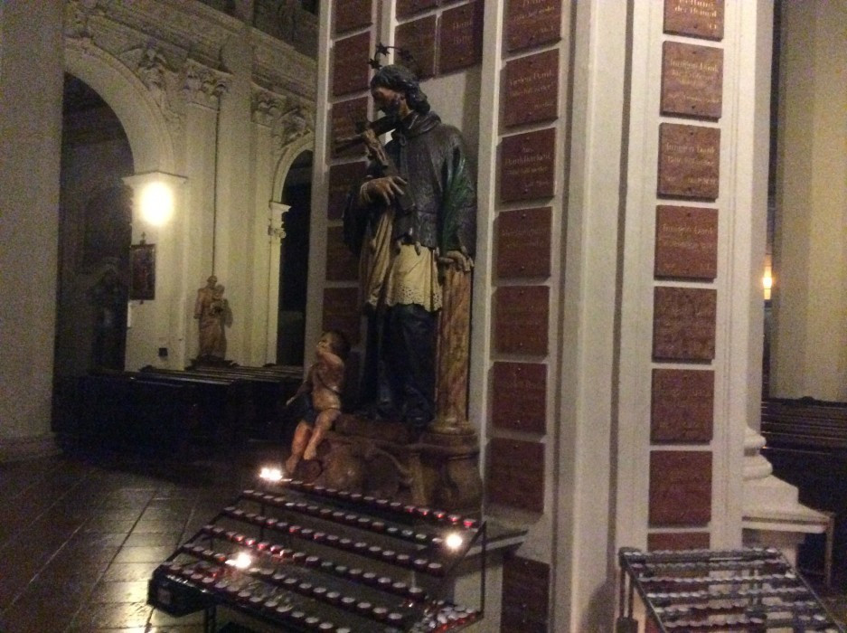 Wien 1010 < Nepomuk