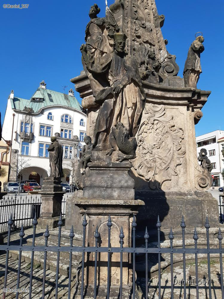 15_Dvur Kralove nad Labem Nepomuk 2.jpg