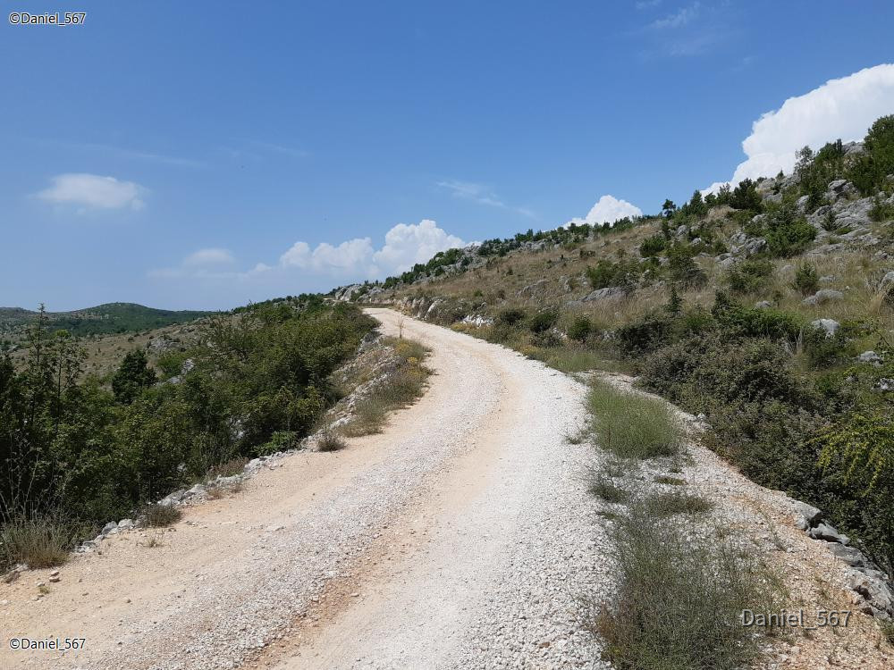 09_Rimski bunari Nisko.jpg