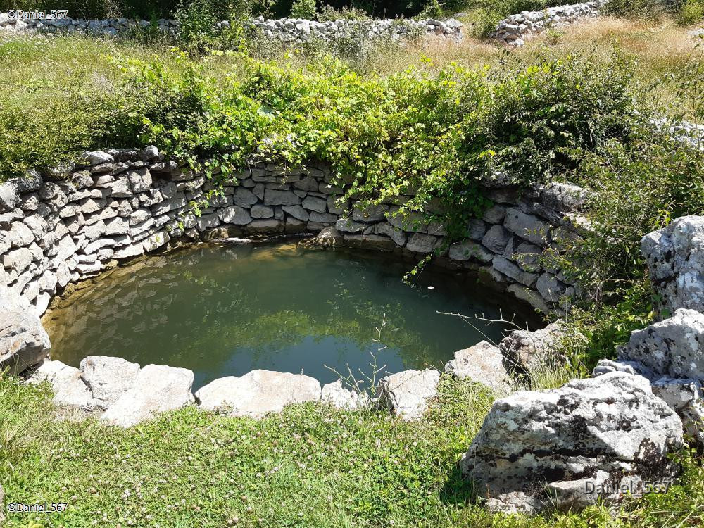 23_Rimski bunari Nisko.jpg