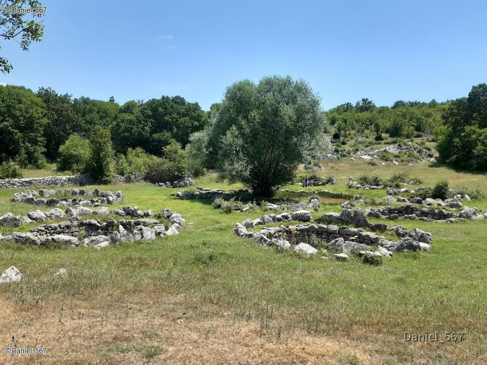 29_Rimski bunari Nisko.jpg