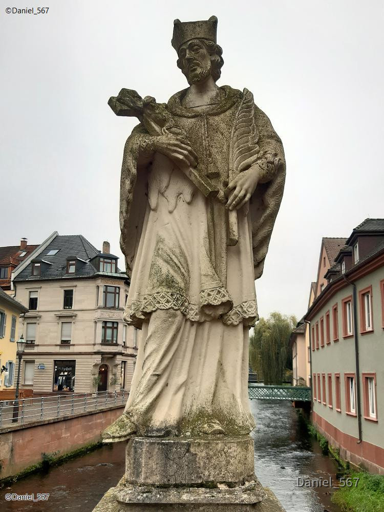 07_Ettlingen 1 Nepomuk.jpg