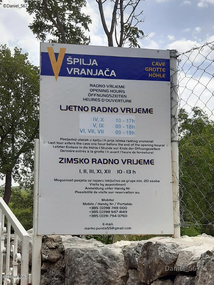 06_Kotlenice Höhle Vranjaca.jpg