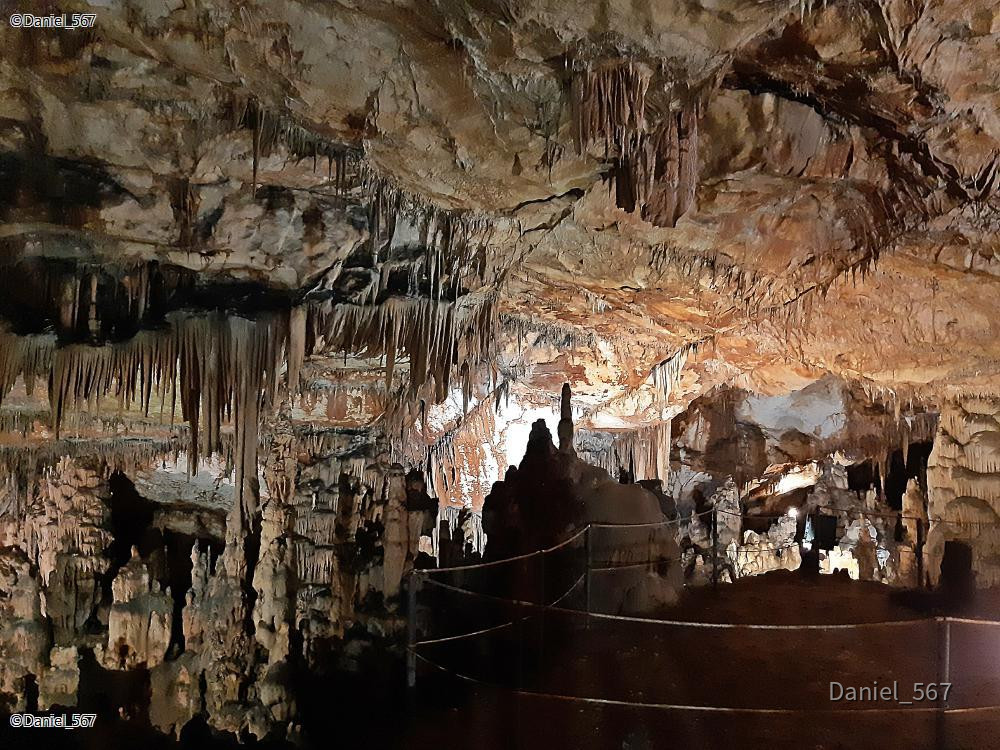 22_Kotlenice Höhle Vranjaca.jpg
