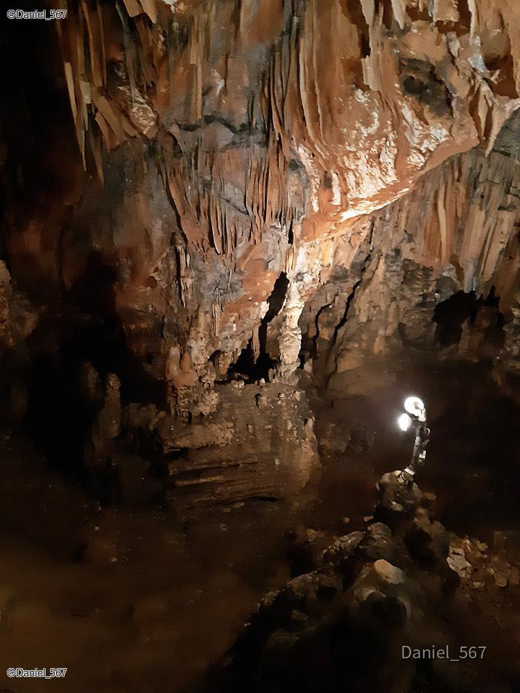 28_Kotlenice Höhle Vranjaca.jpg