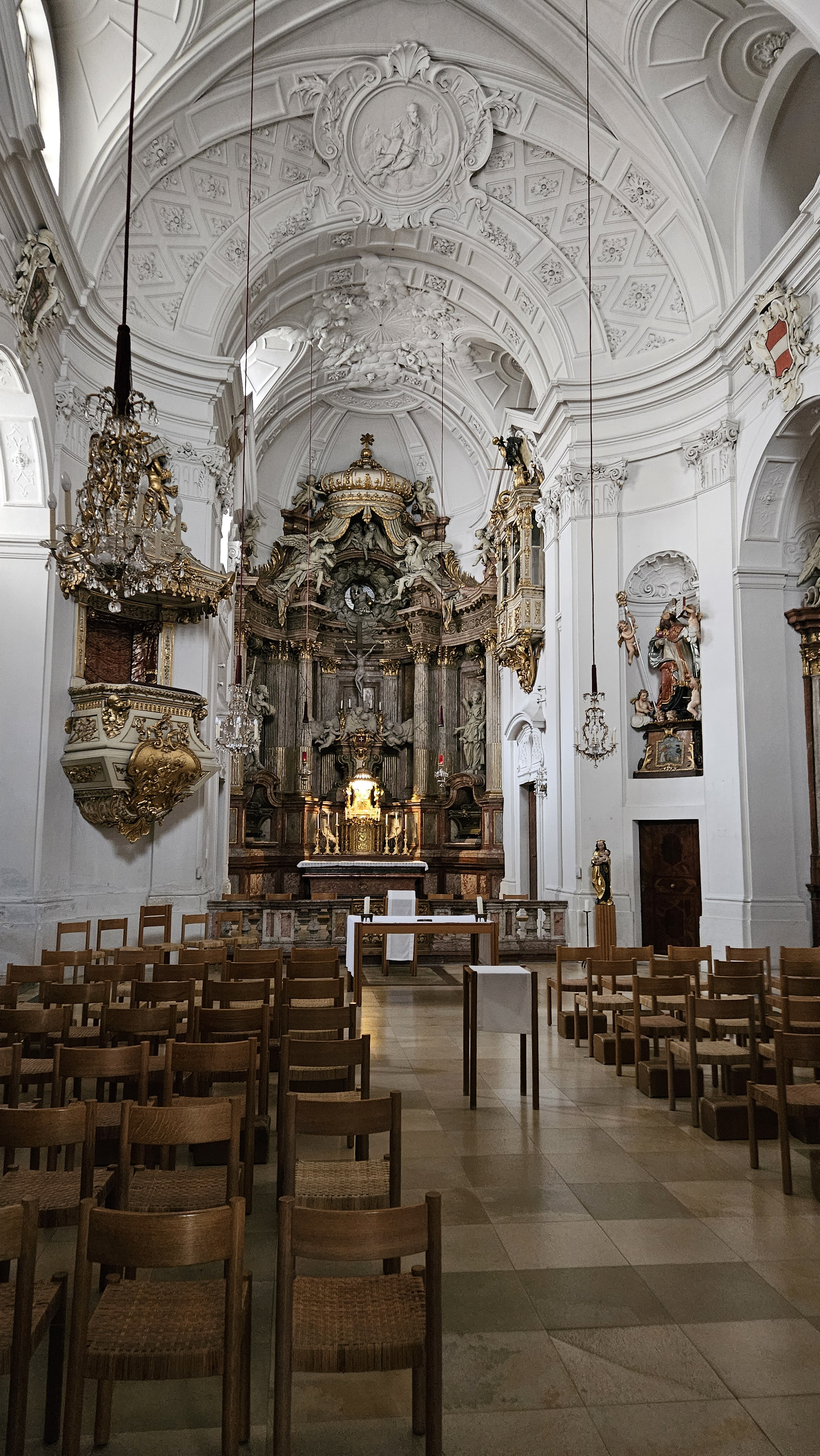 1090 Santa Maria de Mercede  < Nepomuk