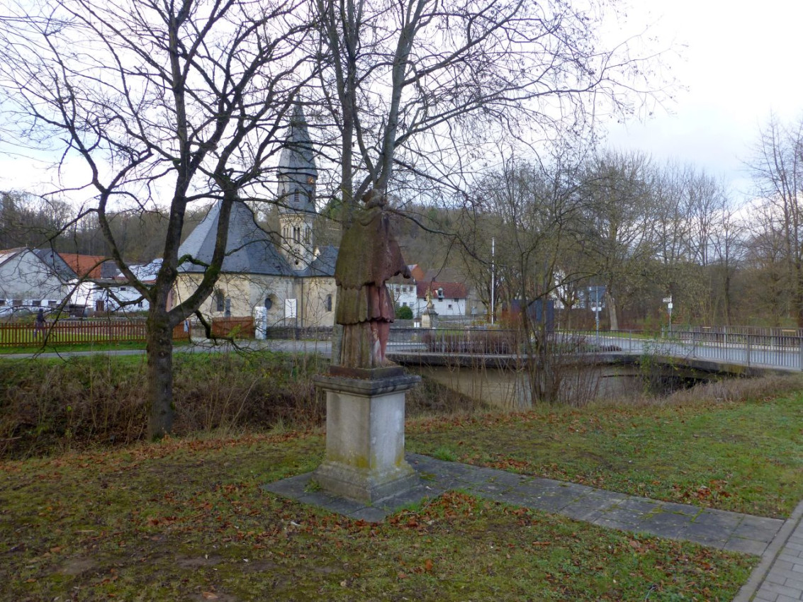 Grünsfeldhausen3.jpg