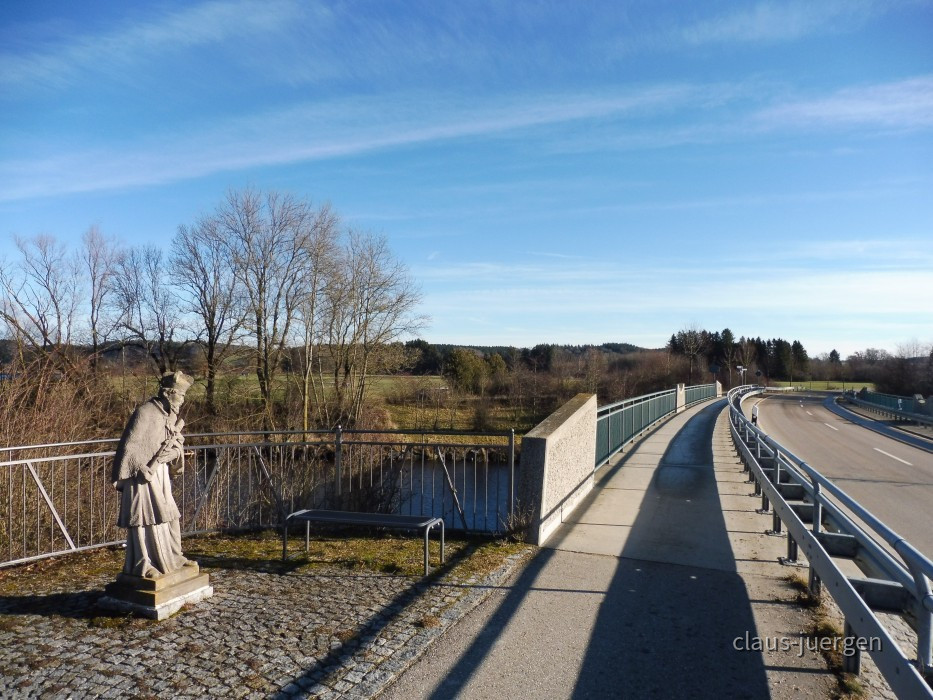 Nepomuk Wertachbrücke Schlingen