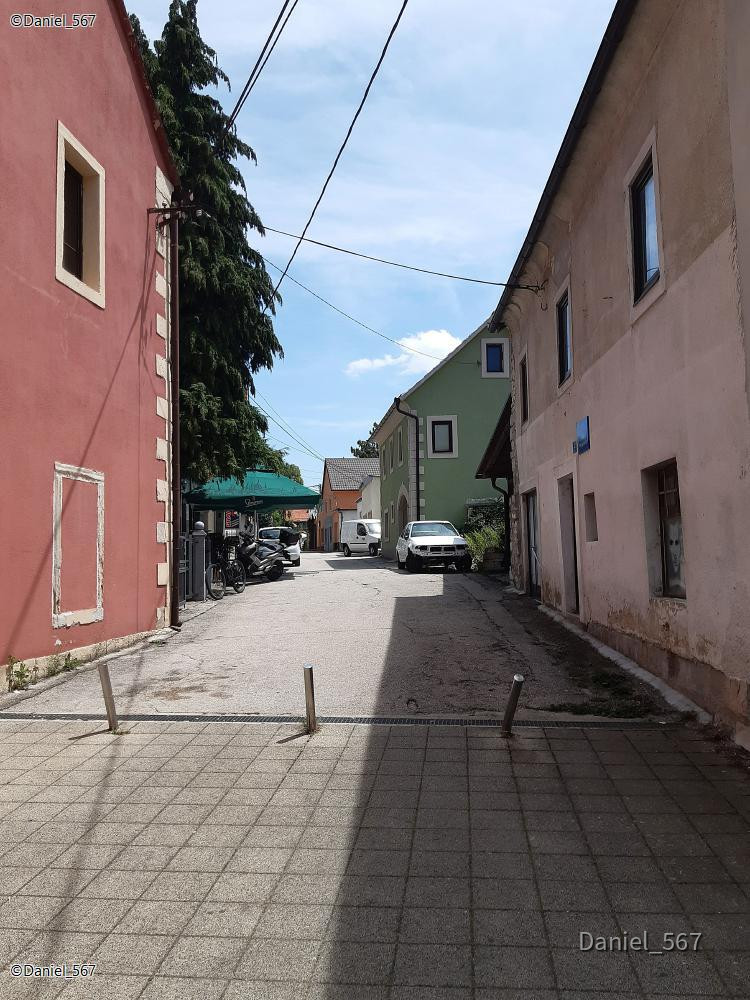 18_BiH Livno.jpg