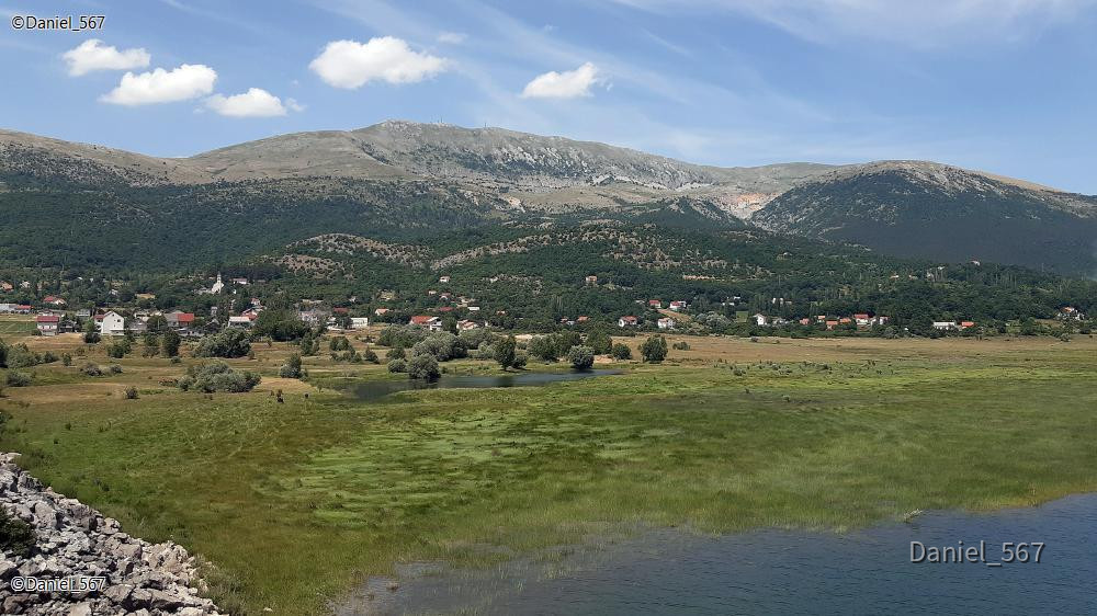 32_BiH Busko jezero.jpg