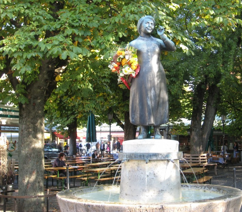 Liesl Karstadt