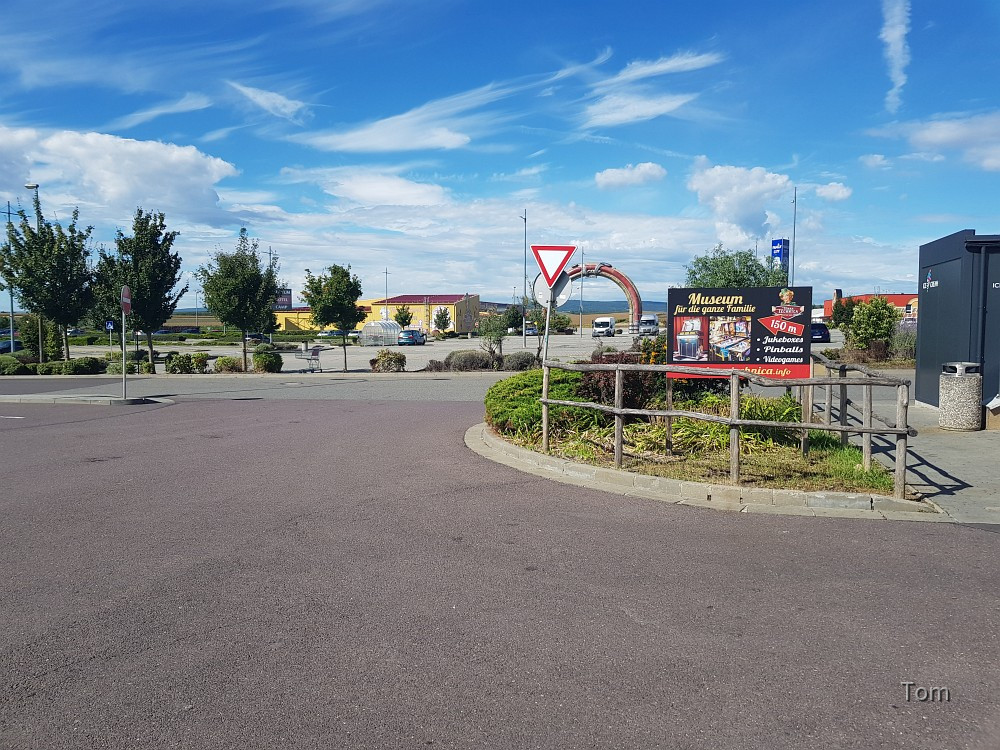 Family City Kleinhaugsdorf/Hate