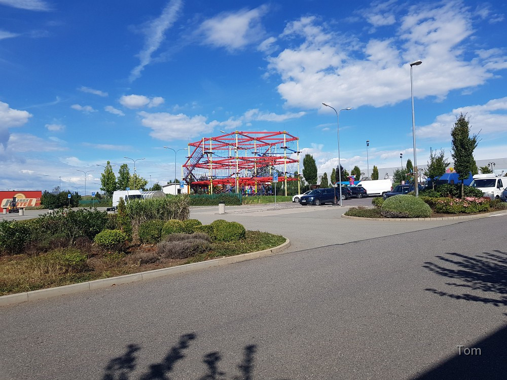 Family City Kleinhaugsdorf/Hate