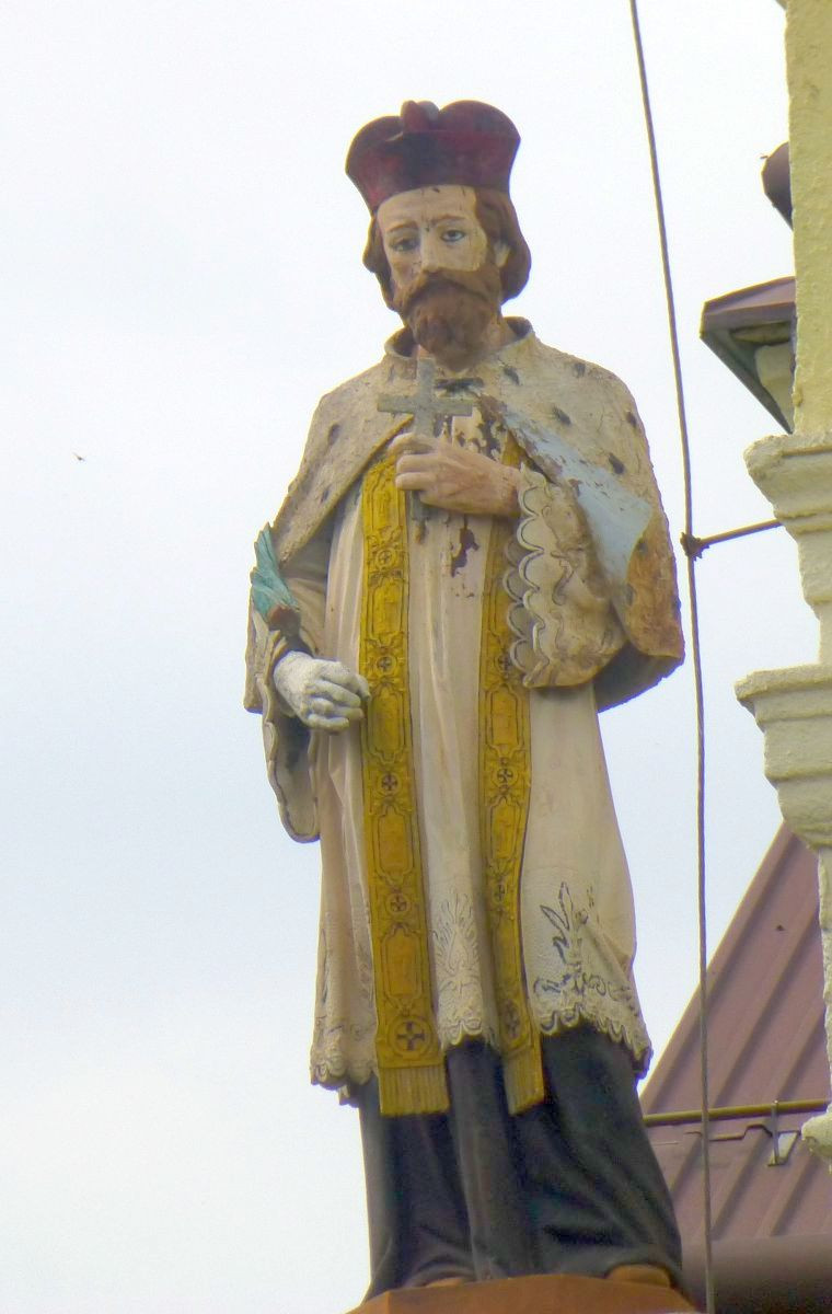 Ózd. Kreuzerhöhungskirche3.jpg
