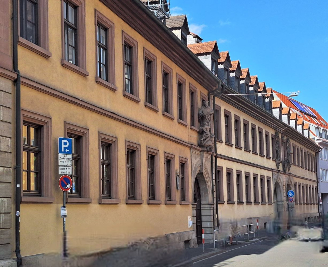 Würzburg < Nepomuk