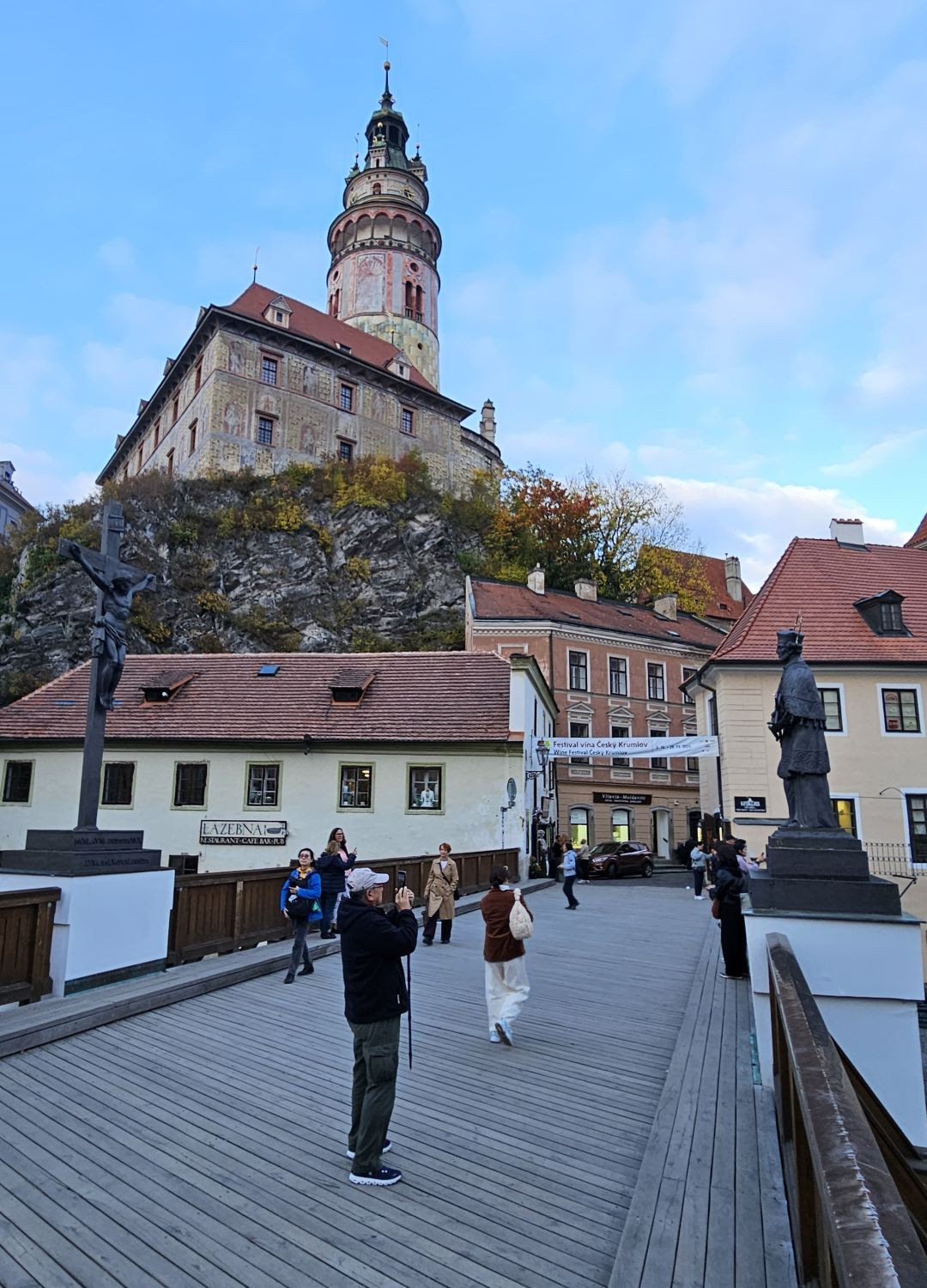 Český Krumlov < Nepomuk