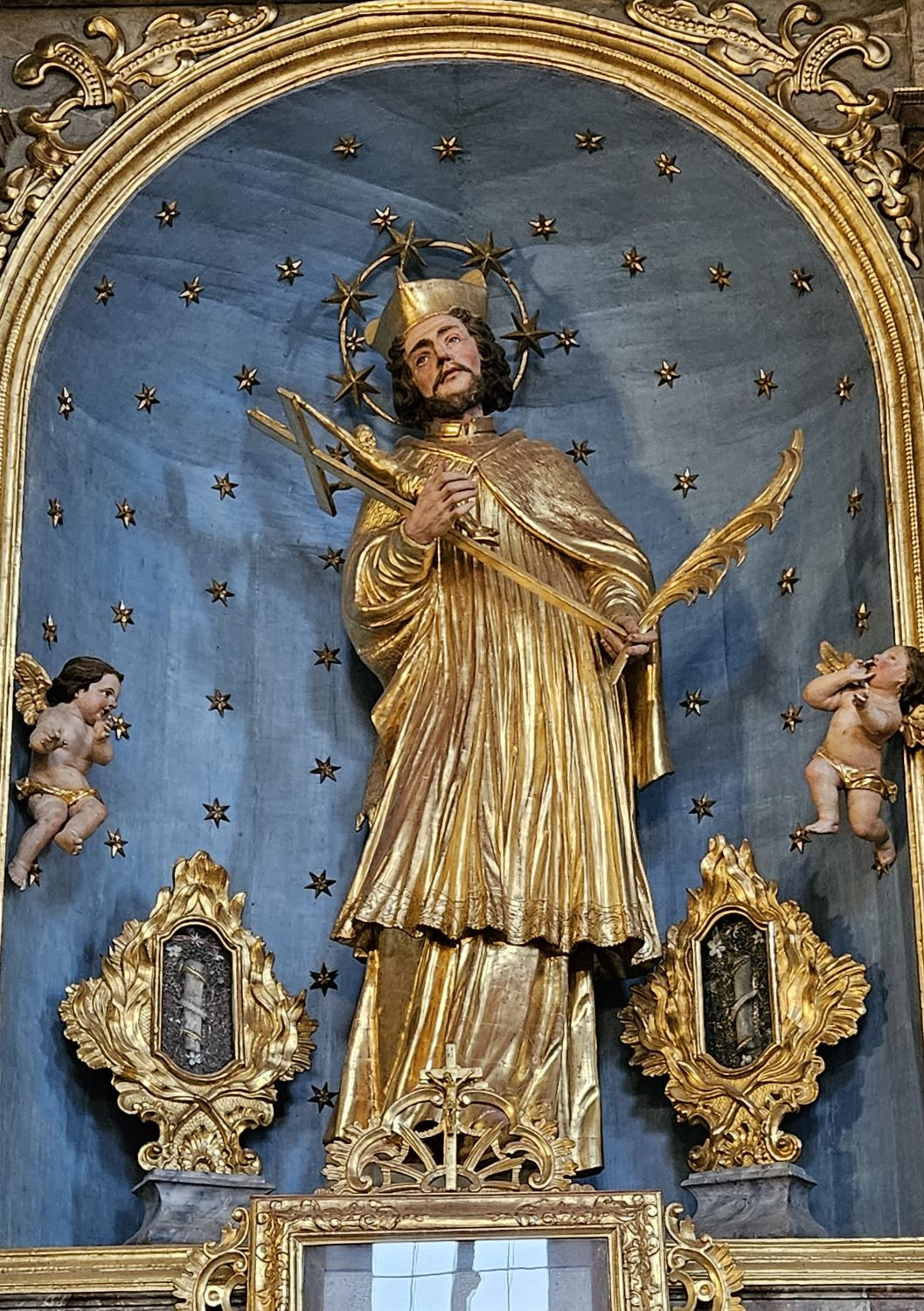 Český Krumlov < Nepomuk