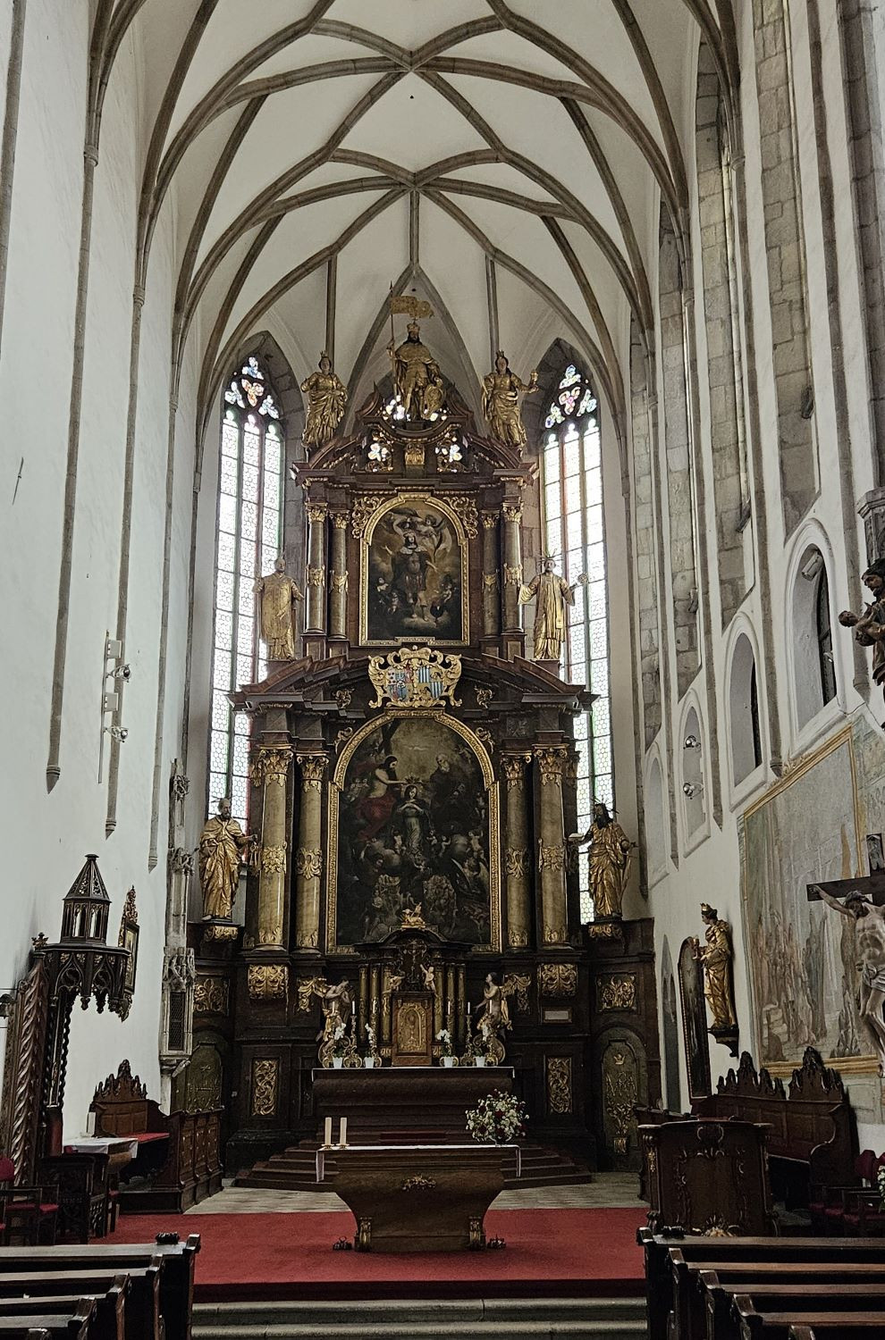 Český Krumlov < Nepomuk