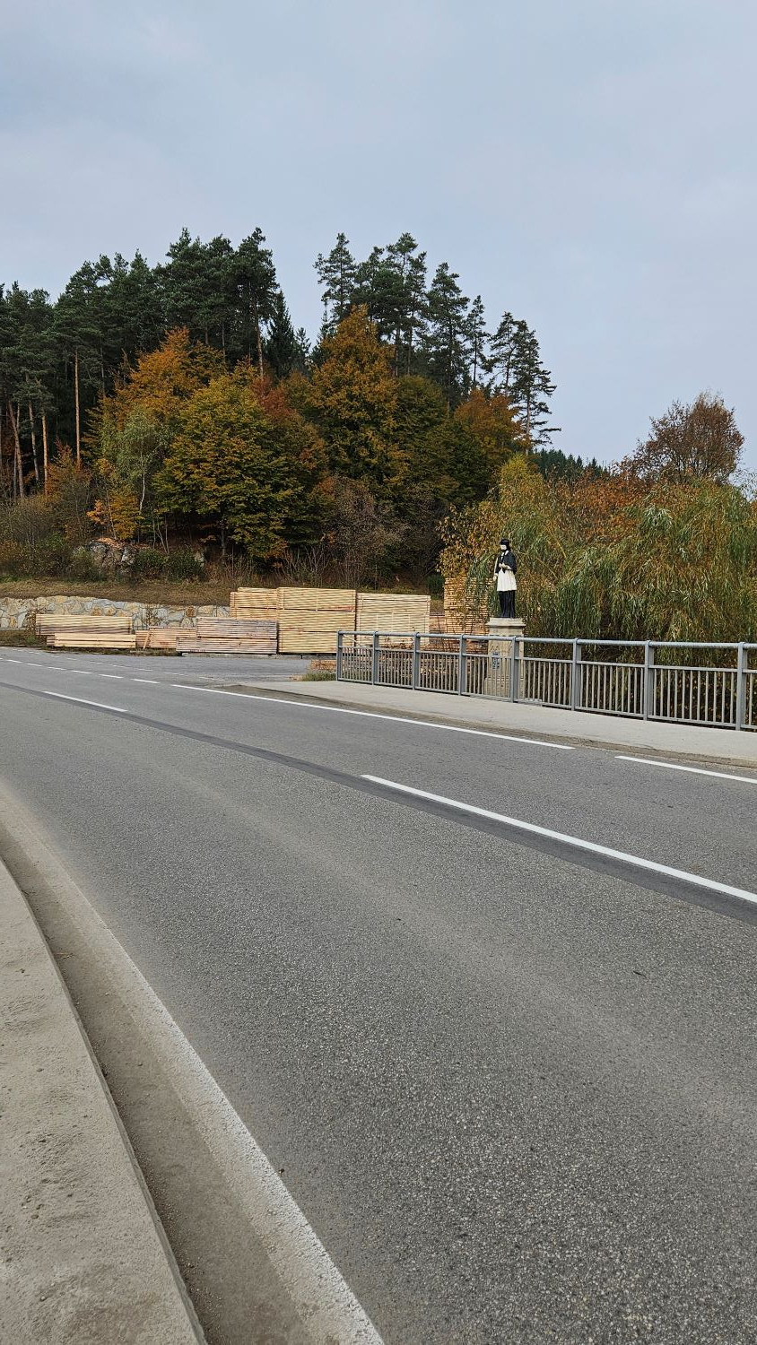 Groß Gerungs < Nepomuk