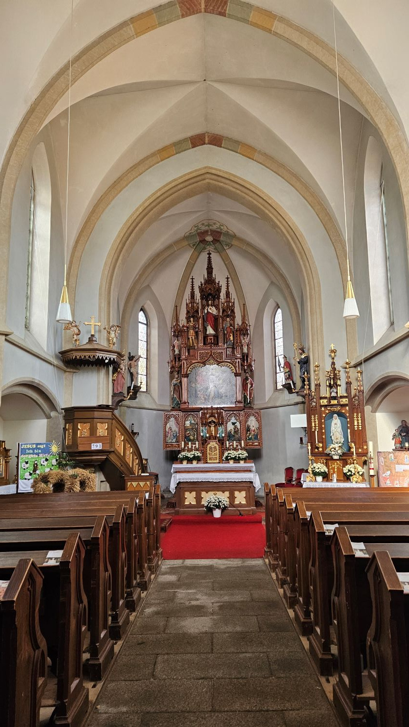 Heinrichs bei Weitra < Nepomuk