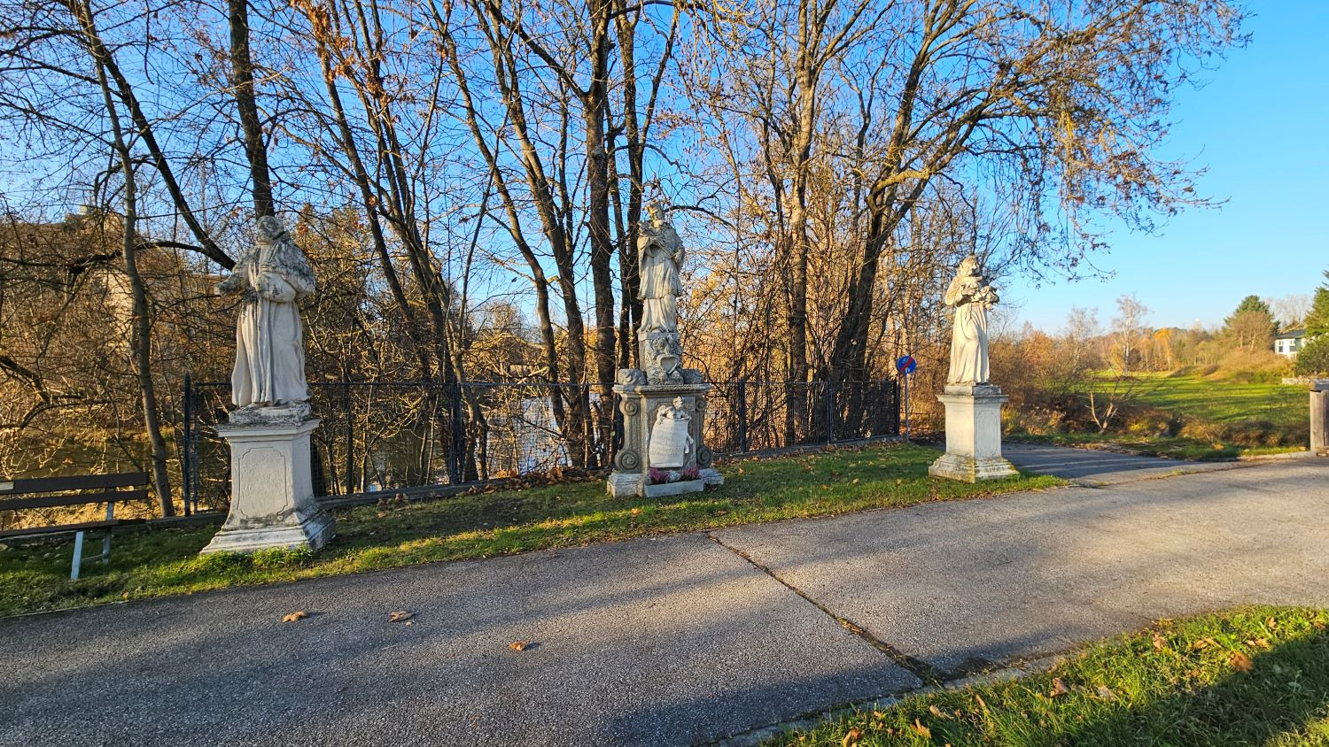 Schwarzenau < Nepomuk