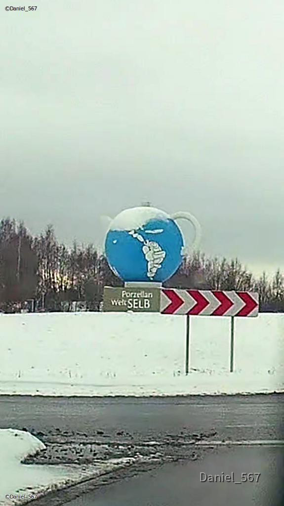 04_Selb Kreisverkehr.jpg