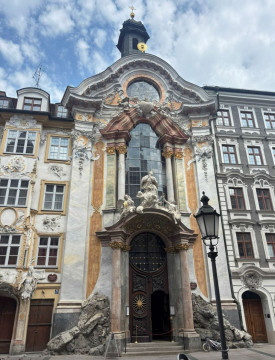 001_Asamkirche Fassade ganz_Asamkirche