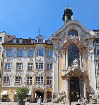 004_Asamkirche mit Asamhaus_Asamkirche